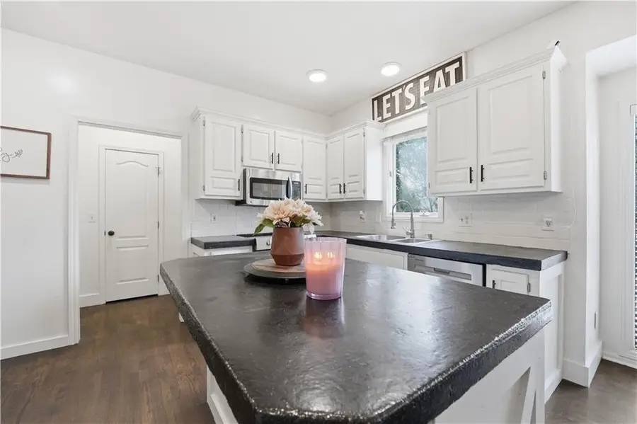 8004 W 144th Place, Overland Park, KS 66223 - #3