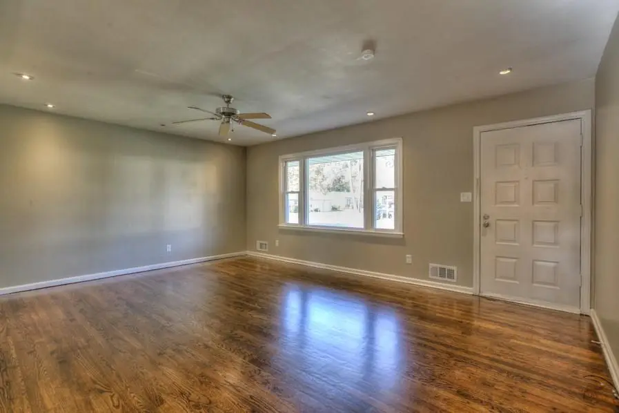 6705 E 99th Street, Kansas City, MO 64134 - #2
