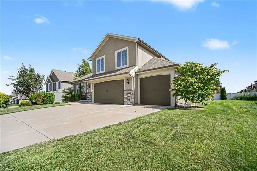 3907 NE 91 Terrace, Kansas City, MO 64156 - #3