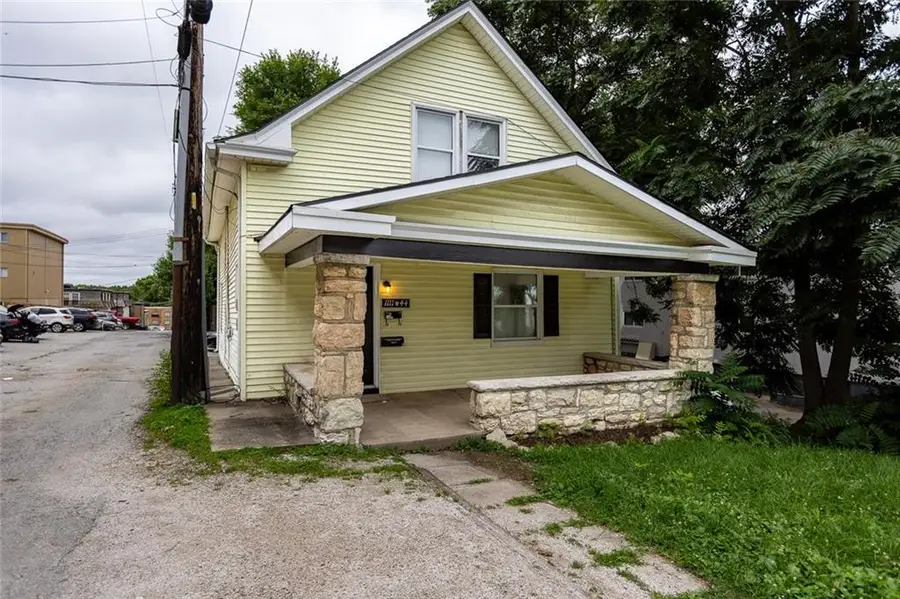 1111 W 44th Street, Kansas City, MO 64111 - #2