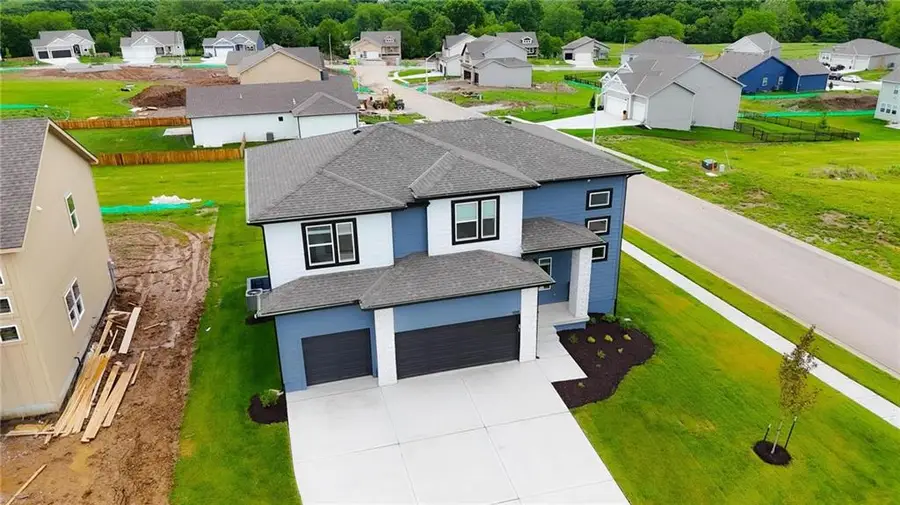 11115 N Glenwood Avenue, Kansas City, MO 64157 - #3