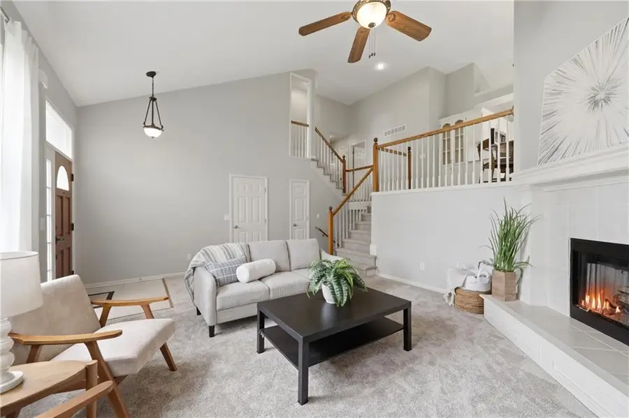 720 SE James Circle, Lees Summit, MO 64063 - #3