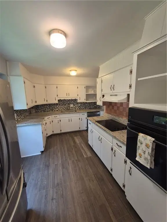 9304 E 81st Street, Raytown, MO 64138 - #3