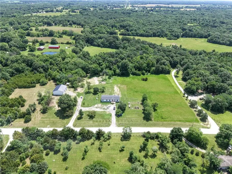 19307 S Beattie Road, Pleasant Hill, MO 64080 - #3