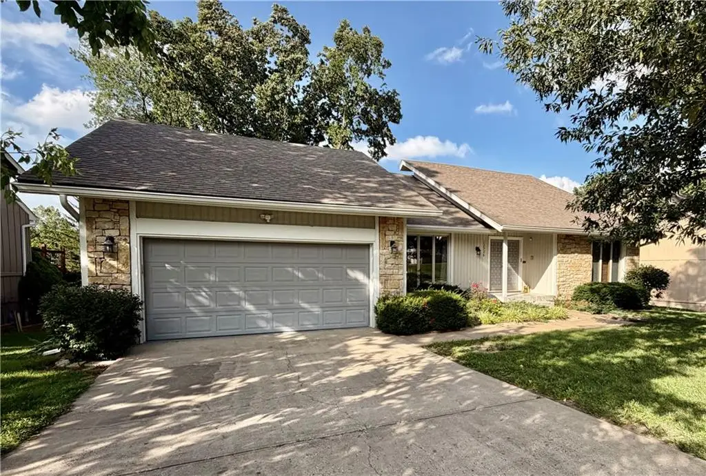 12926 W 76th Terrace, Shawnee, KS 66216 - #1