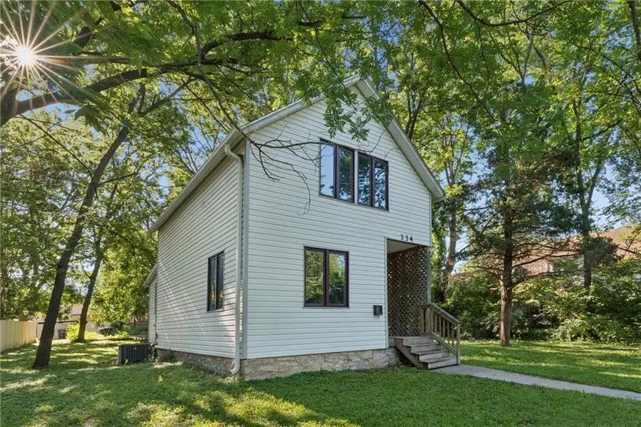 334 Sw Orchard Street, Topeka, KS 66606 - #3