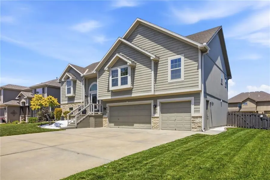 8210 NE 102nd Street, Kansas City, MO 64157 - #3