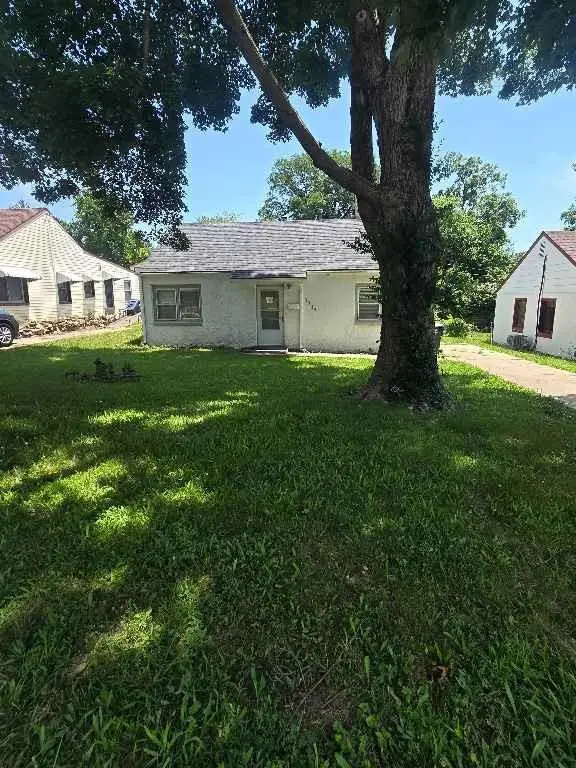 7229 Agnes Avenue, Kansas City, MO 64132 - #2