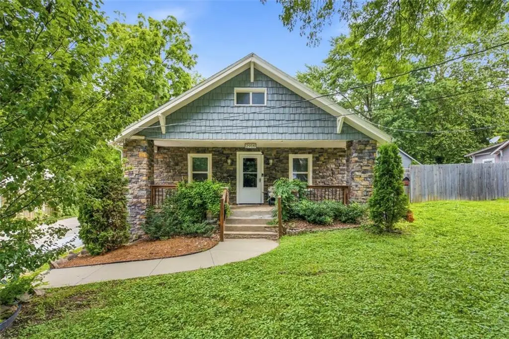 2916 N 52nd Street, Kansas City, KS 66104 - #1