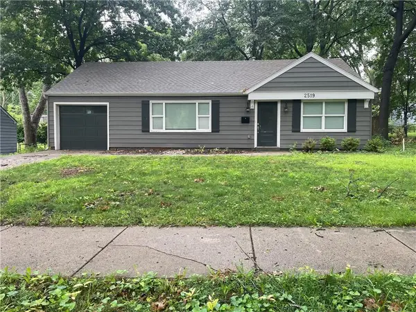 2519 W 79th Street, Prairie Village, KS 66208