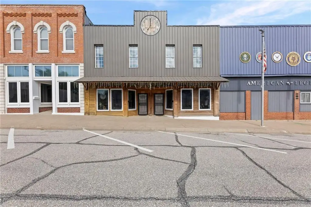 115 N 3rd Street, Burlington, KS 66839 - #1
