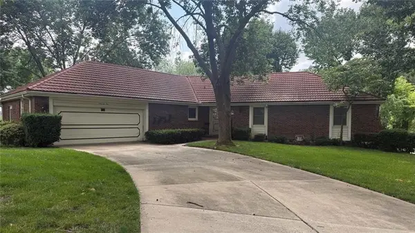 71 E 106th Terrace, Kansas City, MO 64114