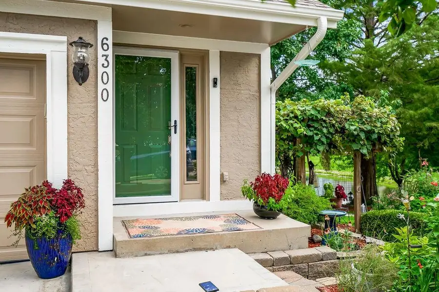 6300 NW 82nd Court, Kansas City, MO 64151 - #3