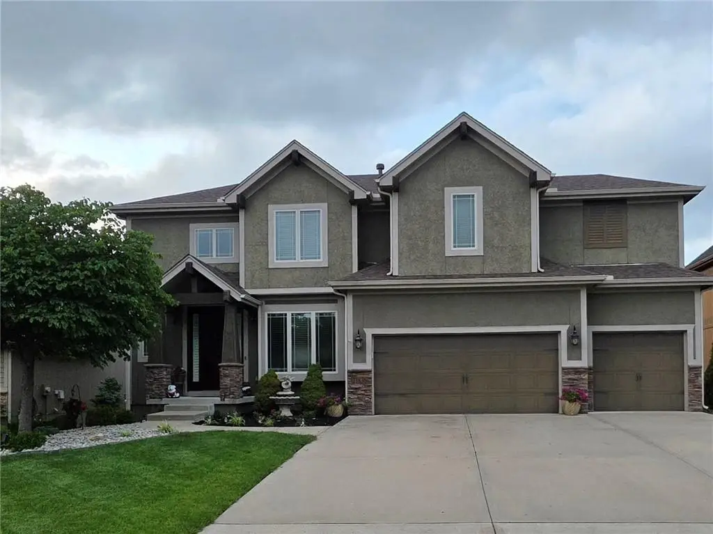21836 W 176th Terrace, Olathe, KS 66062 - #1