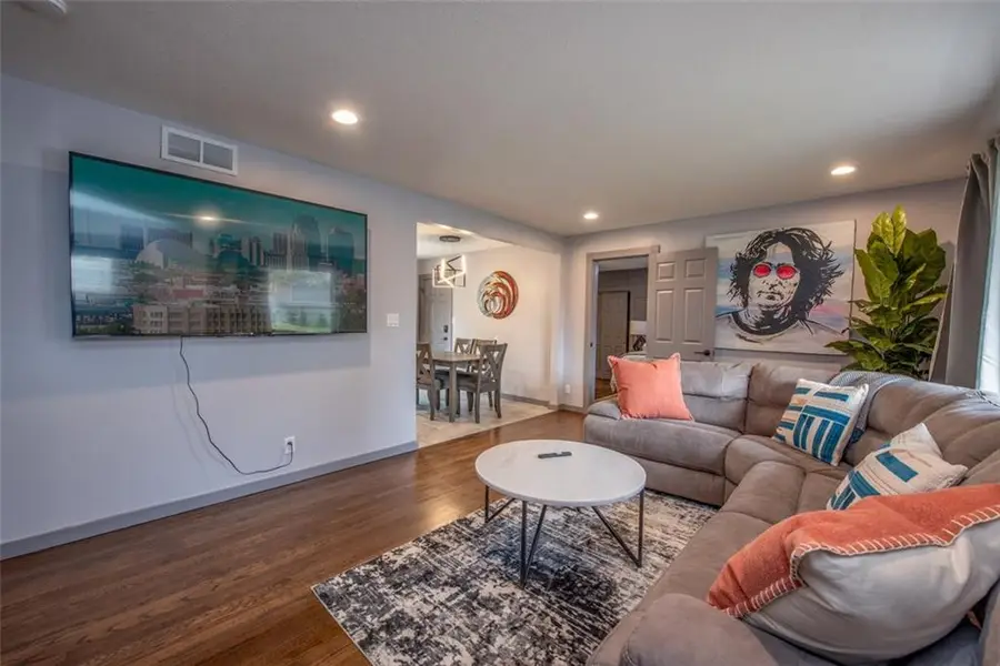 7244 Beverly Street, Overland Park, KS 66204 - #2