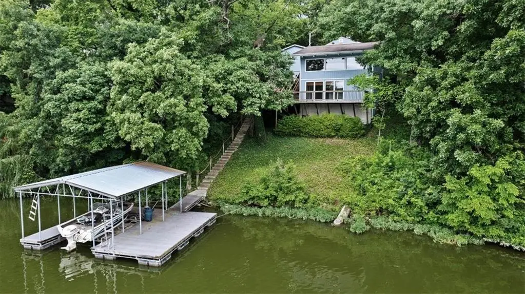 5058 Comanche Lane, McLouth, KS 66054 - #1