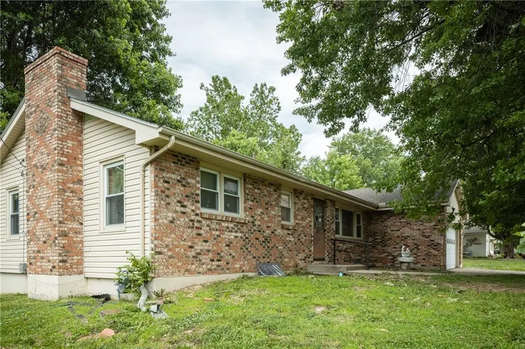 1602 NE 75th Terrace, Gladstone, MO 64118 - #1
