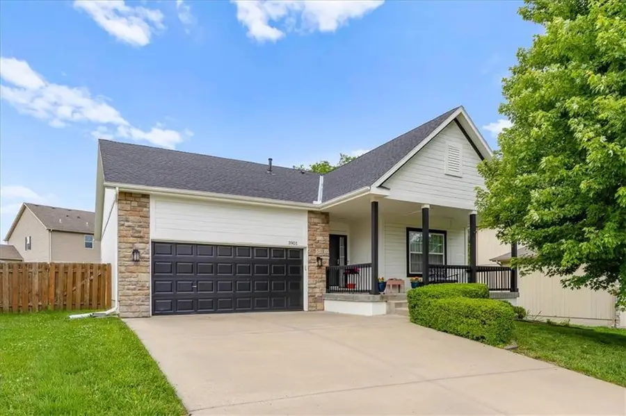 3901 NW Old Stagecoach Road, Kansas City, MO 64154 - #2