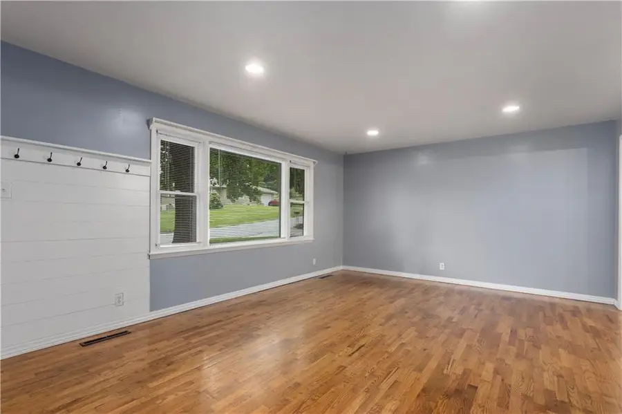 2907 Beck Road, Saint Joseph, MO 64506 - #3