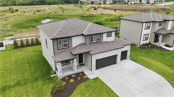 500 SW Chavis Drive, Blue Springs, MO 64064