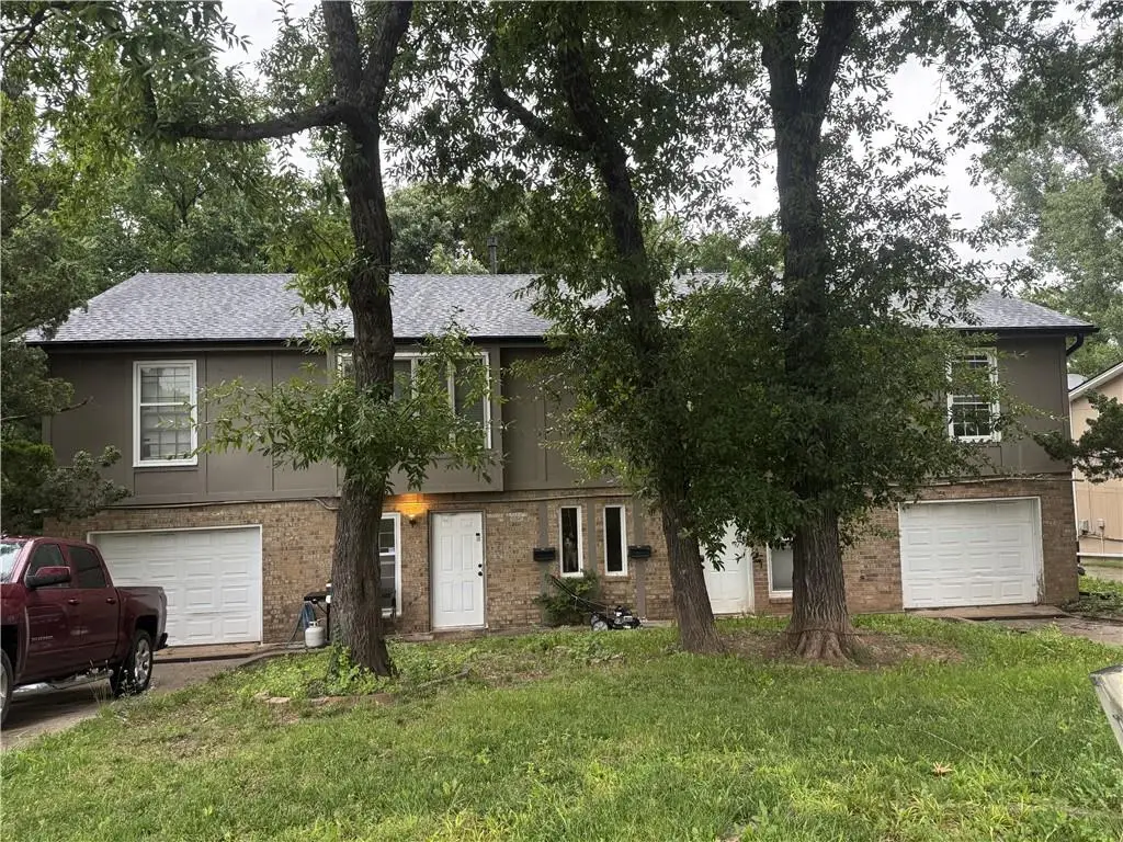 3906 E 123 Terrace, Grandview, MO 64030 - #1