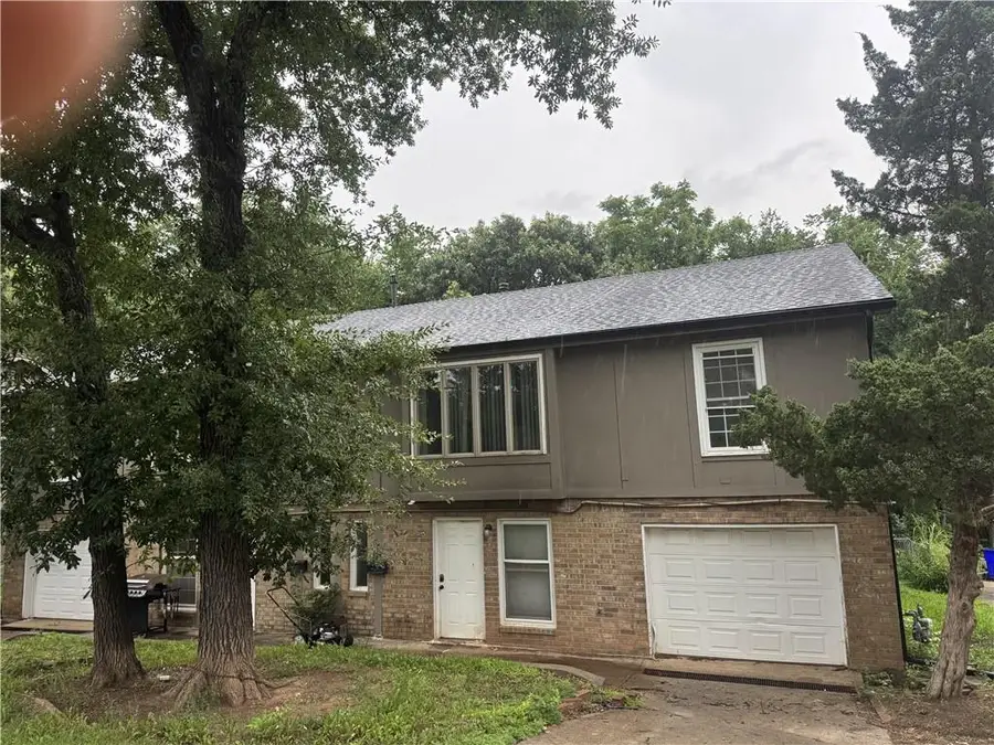3906 E 123 Terrace, Grandview, MO 64030 - #3
