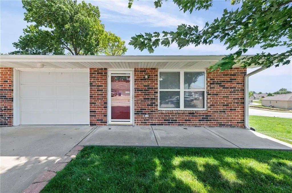 105 Basswood Court, Smithville, MO 64089 - #1