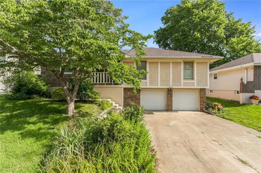 16312 E 28th Street, Independence, MO 64055 - #2