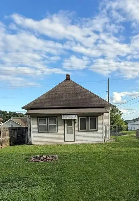 311 W Vassar Street, Saint Joseph, MO 64504 - #3