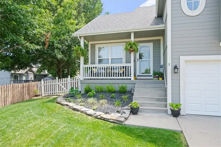 707 Joseph Street, Liberty, MO 64068 - #3