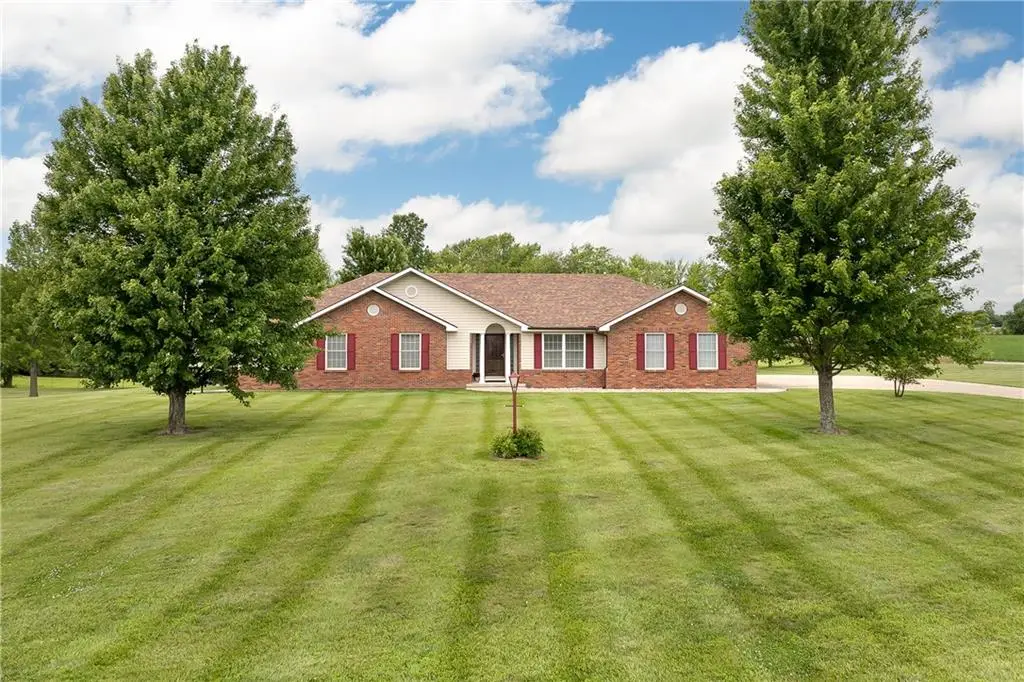 7720 SE Delwood Drive, Saint Joseph, MO 64507 - #1