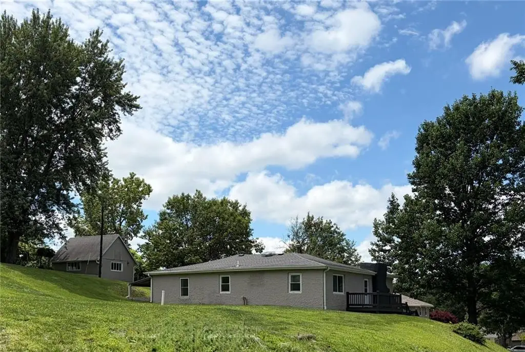 508 Benton Drive, Saint Joseph, MO 64504 - #1
