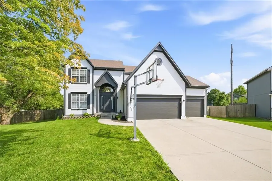 16345 S Warwick Street, Olathe, KS 66062 - #2