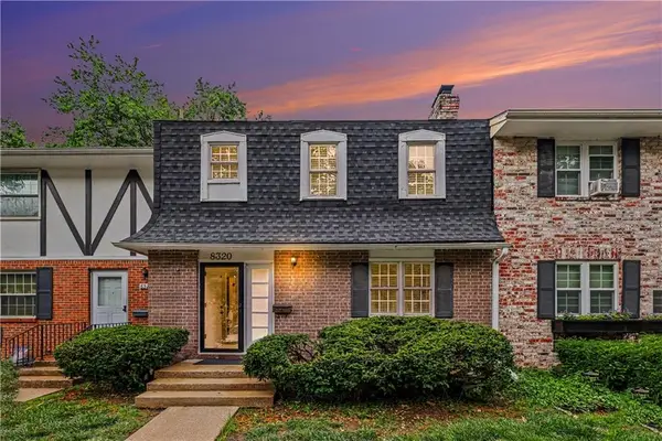 8320 Hadley Street, Overland Park, KS 66212