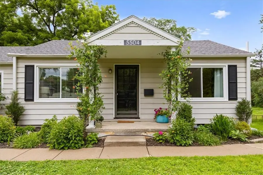 5504 Nall Avenue, Roeland Park, KS 66202 - #3