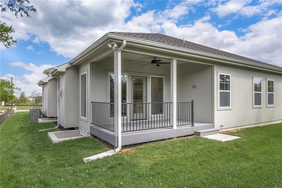 9844 Greeley Street, Lenexa, KS 66227 - #3