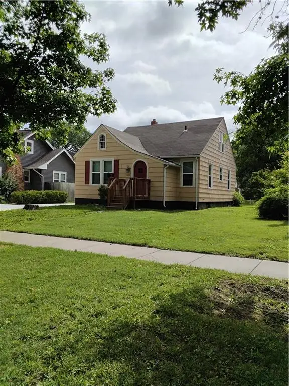 1231 S Hickory Street, Ottawa, KS 66067