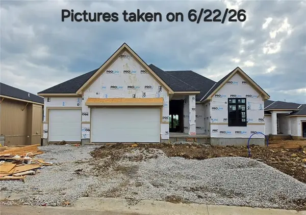 11256 S Gleason Road, Olathe, KS 66061