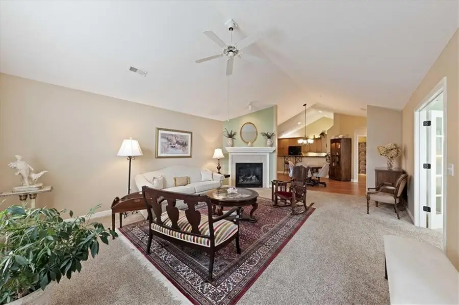 23131 W 71st Terrace, Shawnee, KS 66227 - #3