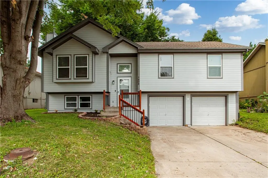 1604 S Concord Court, Independence, MO 64058 - #1