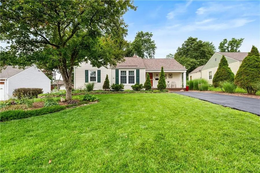 5824 Floyd Street, Overland Park, KS 66202 - #2