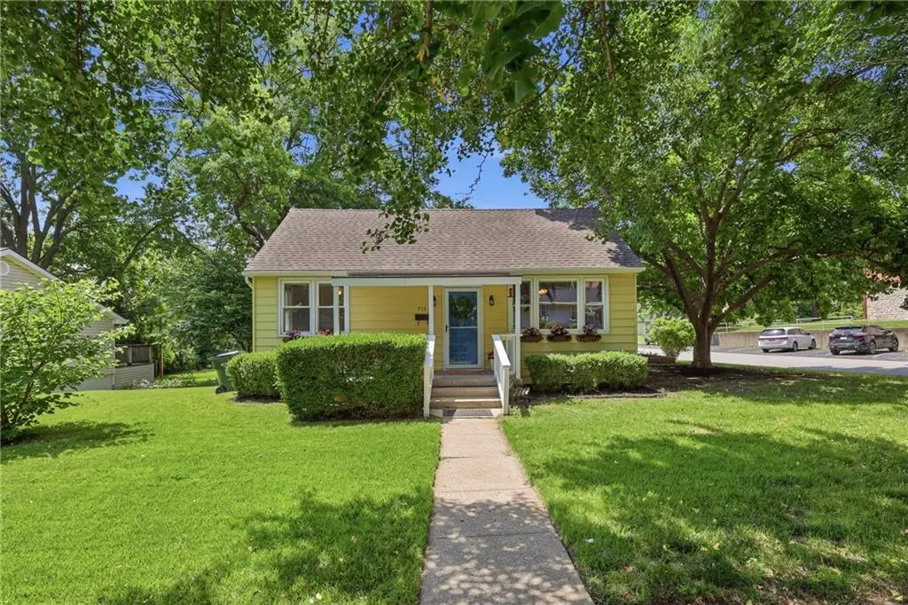 713 Pennsylvania Street, Leavenworth, KS 66048 - #1