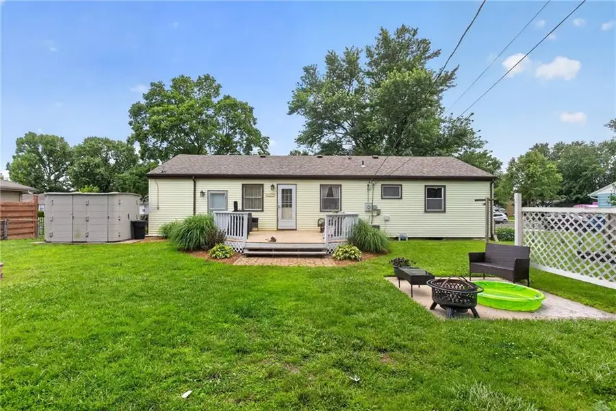 307 E College Street, Odessa, MO 64076 - #2