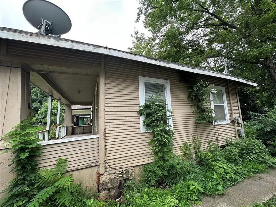 5708 Park Avenue, Kansas City, MO 64130 - #3