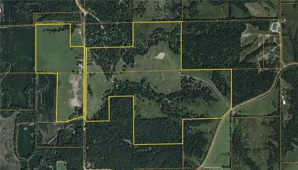 Ava Drive, Harris, MO 64645