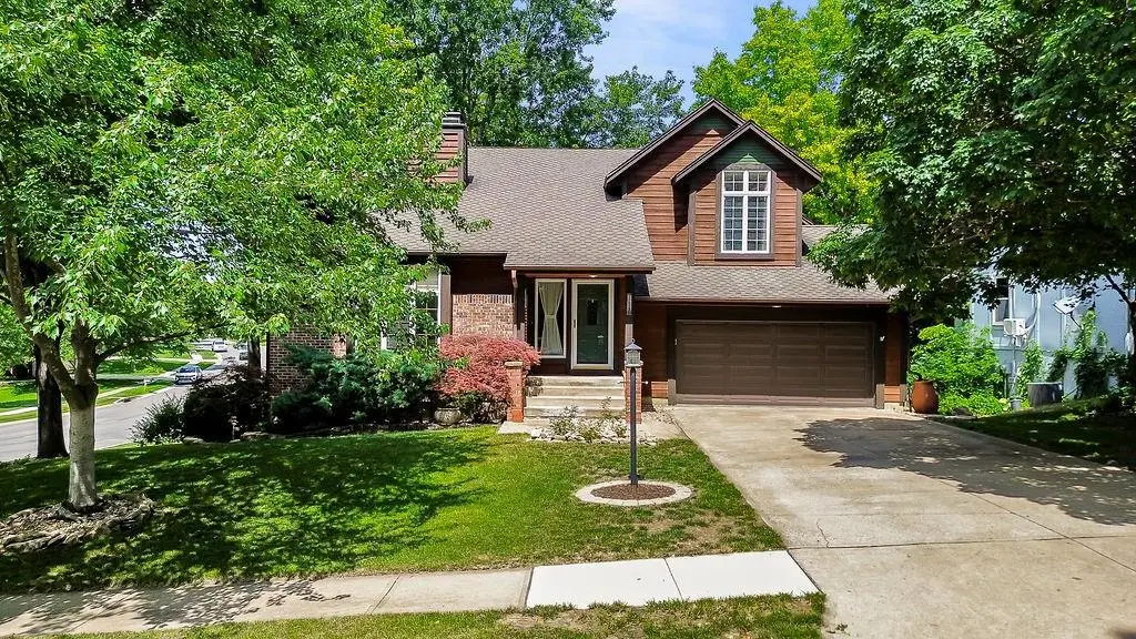 11544 Bradshaw Street, Overland Park, KS 66210 - #1