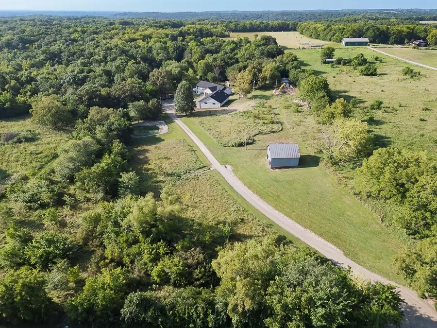 25493 Kansas. Avenue, Tonganoxie, KS 66086 - #3