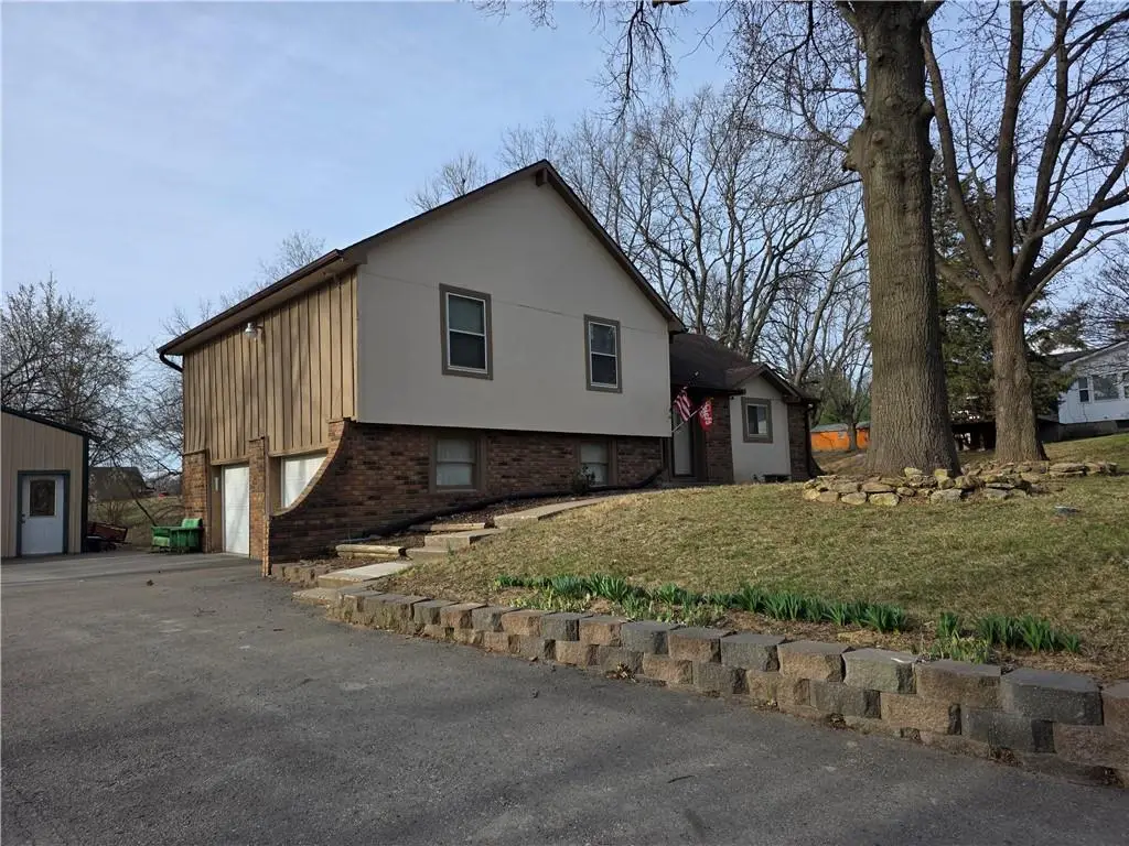 1818 Hilltop Drive, Country Club, MO 64505 - #1