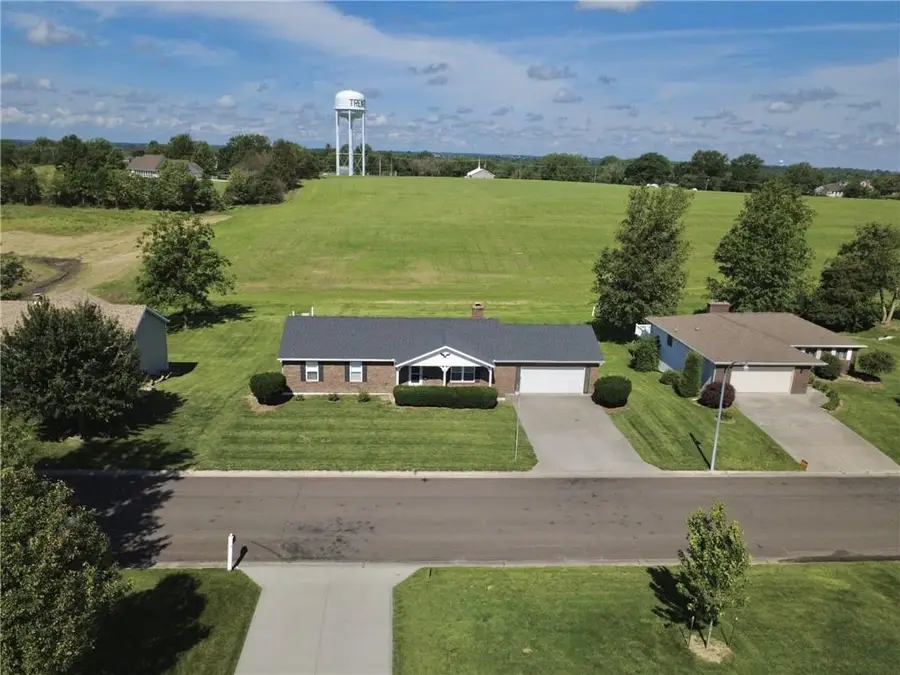 707 Lake Manor Drive, Trenton, MO 64683 - #2