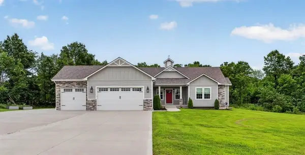 803 NE Lakota Drive, Adrian, MO 64720